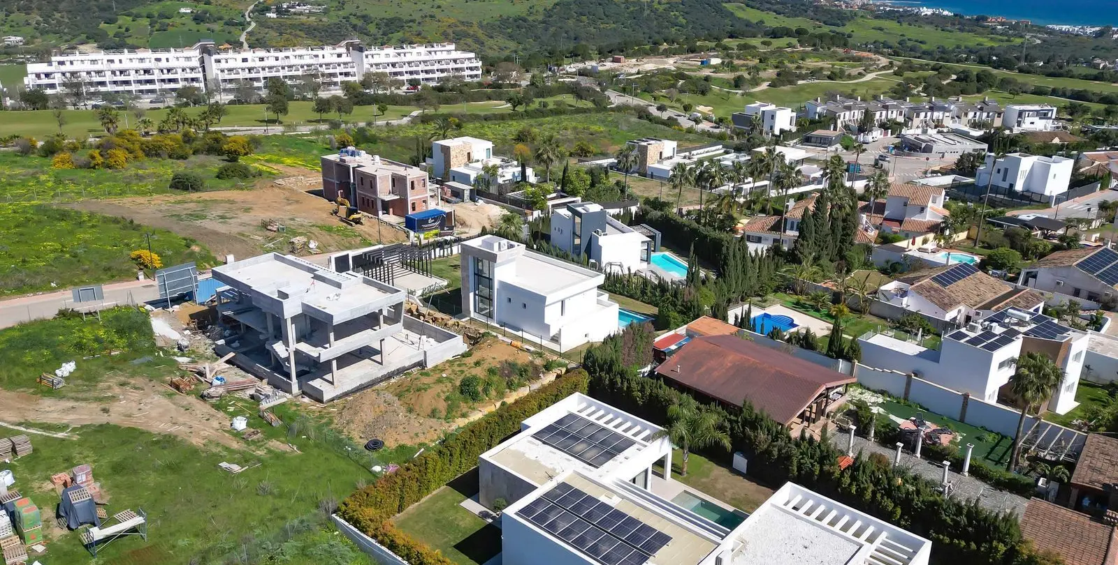 Venta de villa independiente en Valle Romano 16