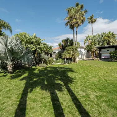 Venta de villa independiente en Río Real