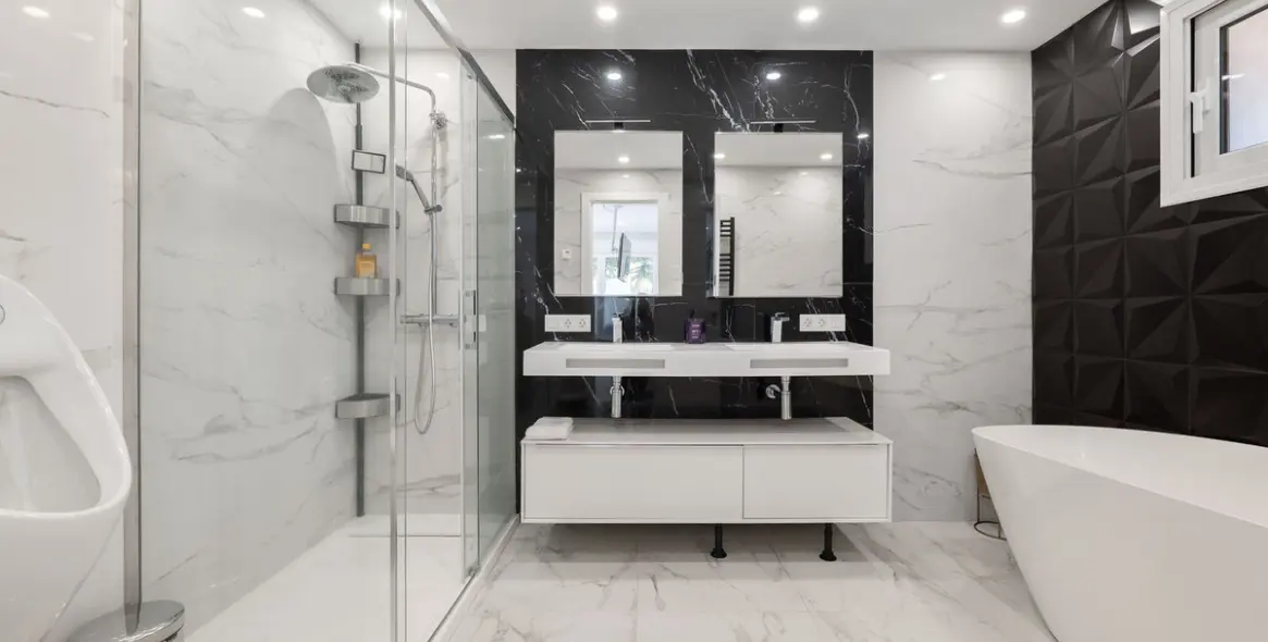 Venta de villa independiente en Río Real 13