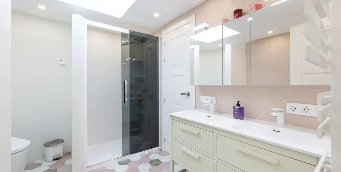 Venta de villa independiente en Río Real 15