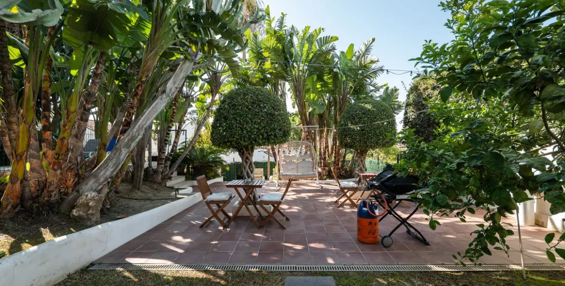 Venta de villa independiente en Río Real 19