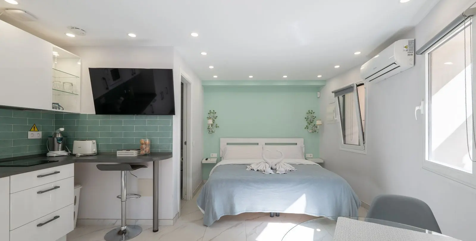 Sale of detached villa in Río Real 23