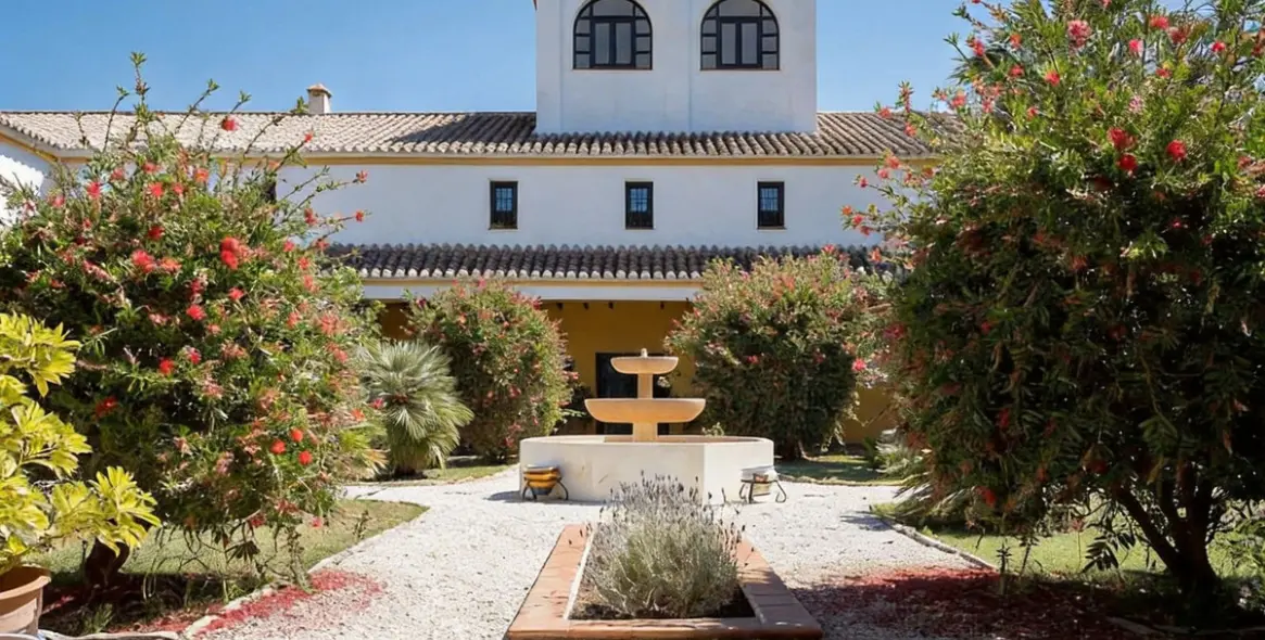 Venta de bed & breakfast en Almogía 7