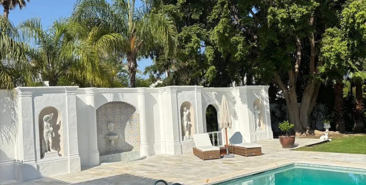 Alquiler a largo plazo de villa independiente en El Paraiso 53