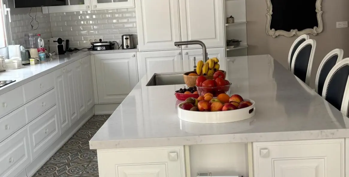 Alquiler a largo plazo de villa independiente en El Paraiso 65