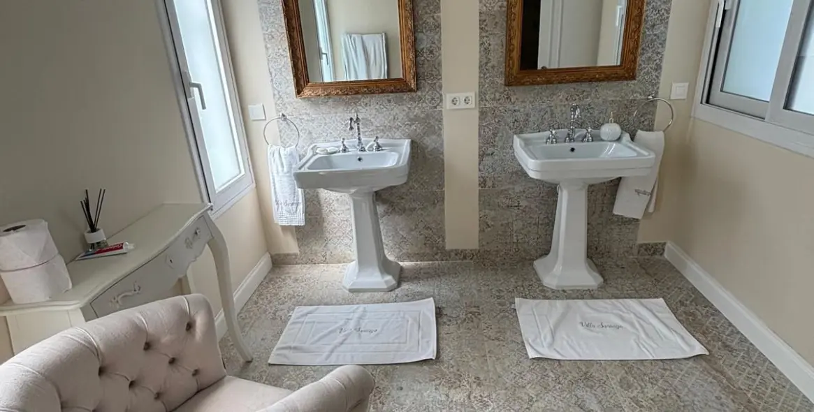 Alquiler a largo plazo de villa independiente en El Paraiso 75