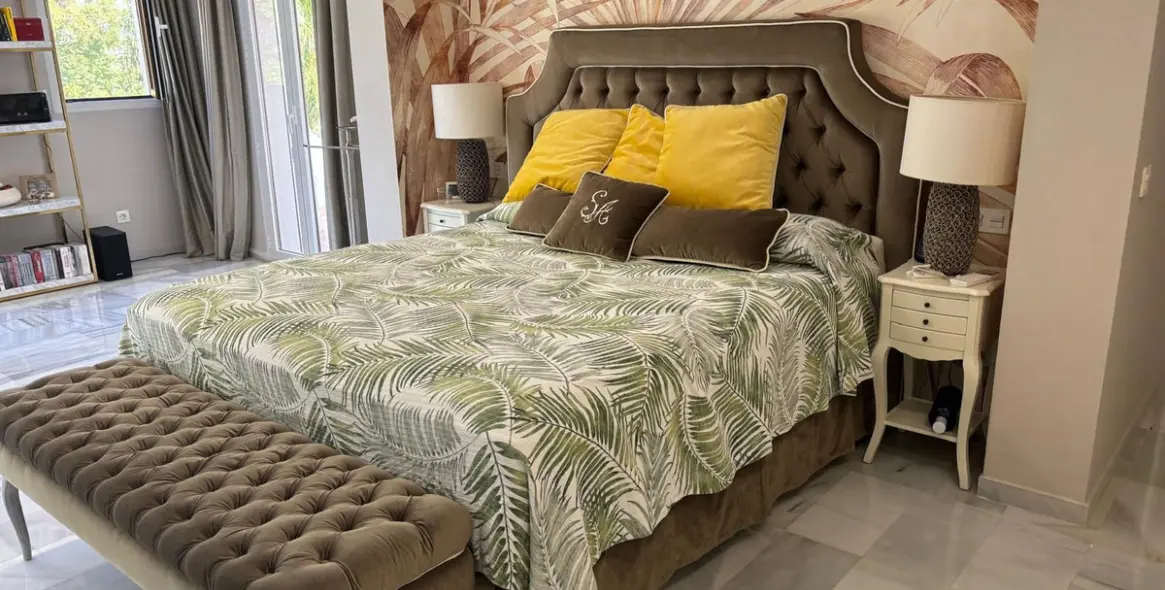 Alquiler a largo plazo de villa independiente en El Paraiso 82