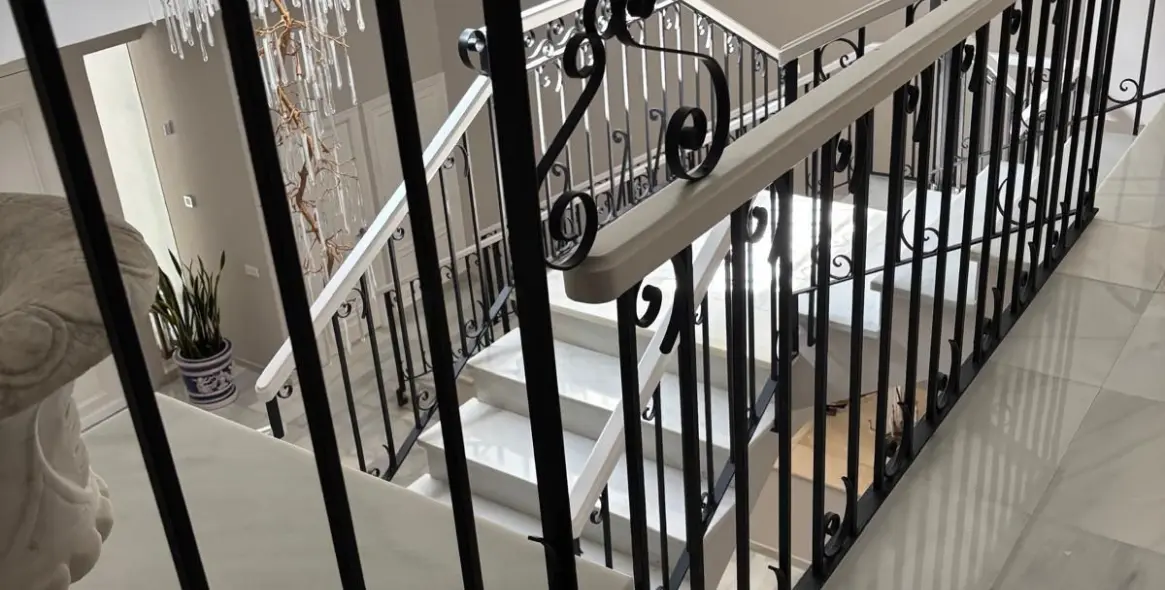 Alquiler a largo plazo de villa independiente en El Paraiso 107