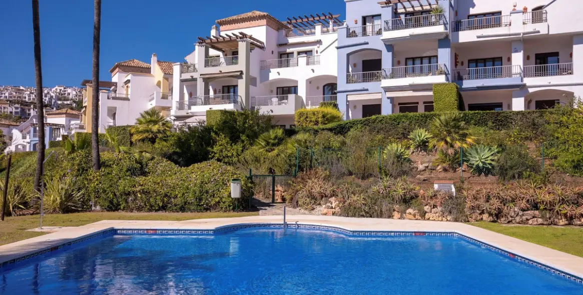 Venta de apartamento en planta baja en Los Arqueros 22