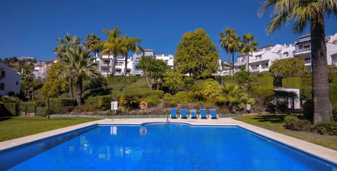 Venta de apartamento en planta baja en Los Arqueros 27