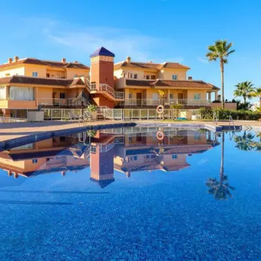 Venta de apartamento en planta media en Mijas Costa