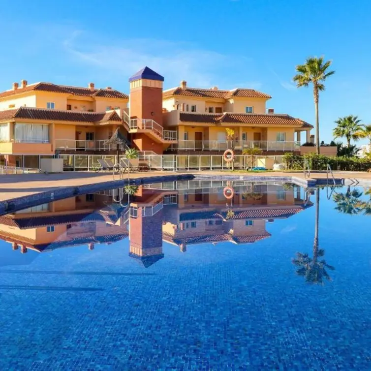 Venta de apartamento en planta media en Mijas Costa