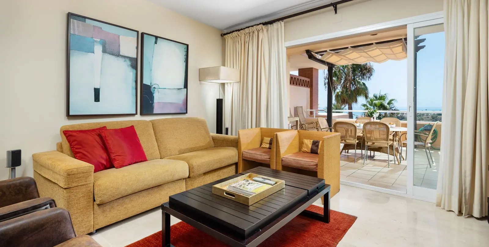 Продажа апартаментов на среднем этаже в Mijas Costa 5