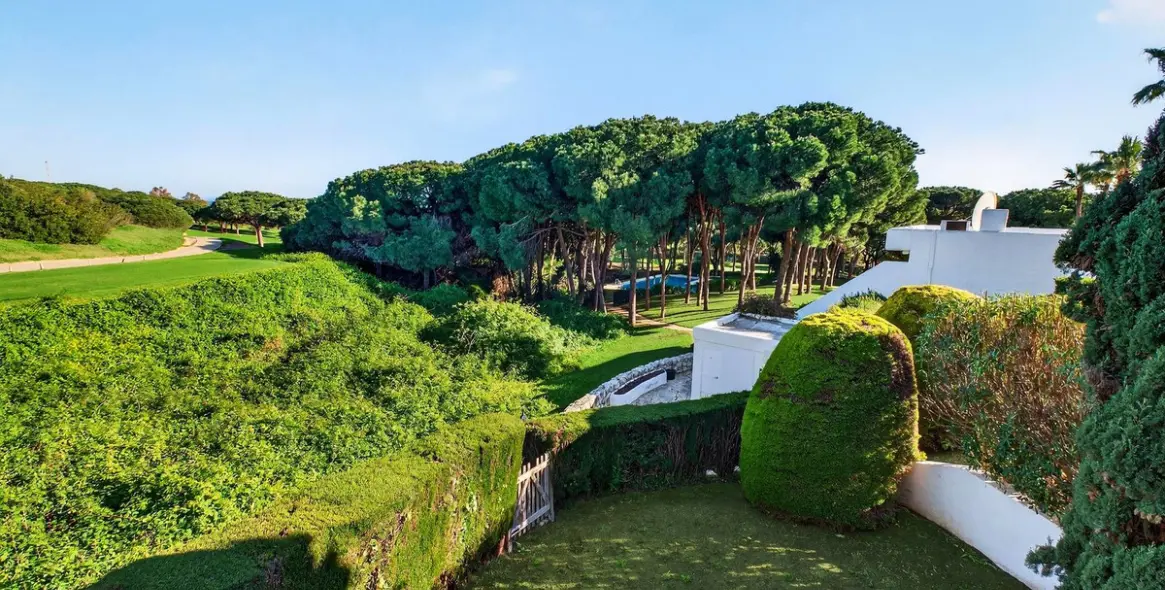 Venta de adosado en Artola 3