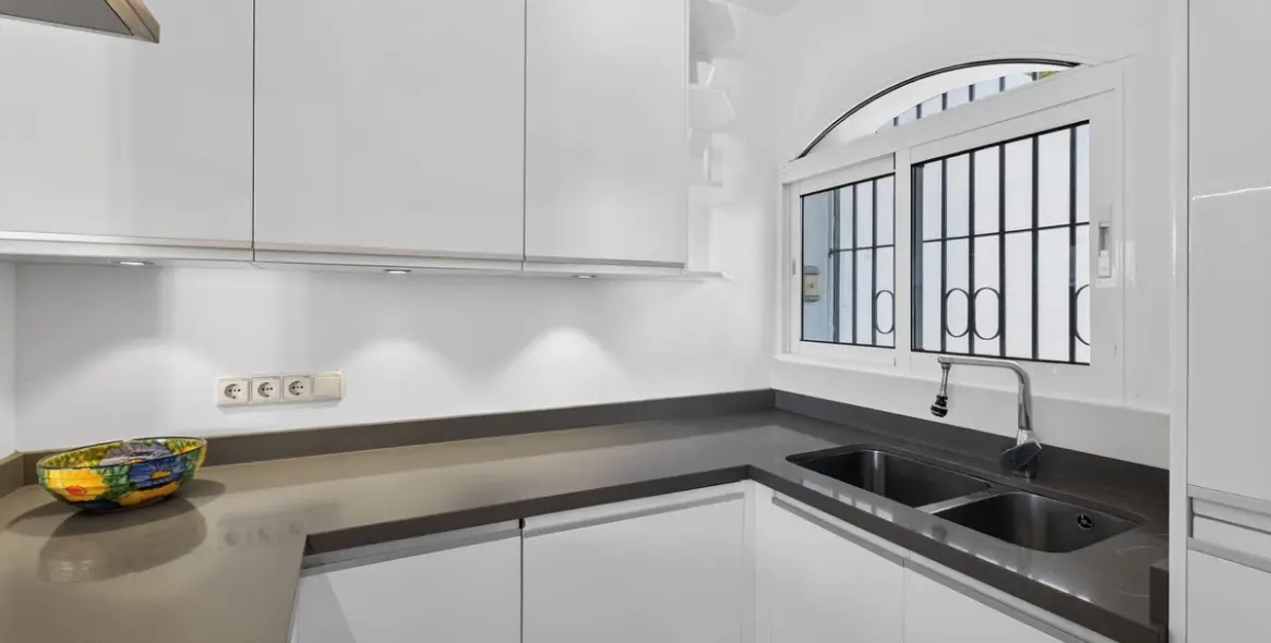 Venta de adosado en Artola 7