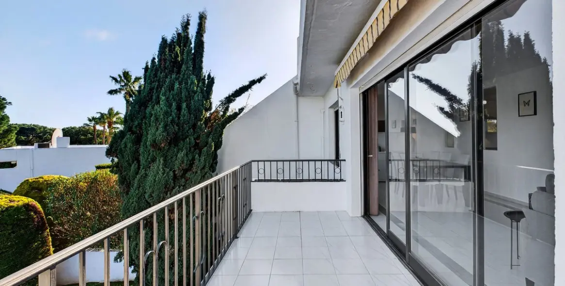 Venta de adosado en Artola 14