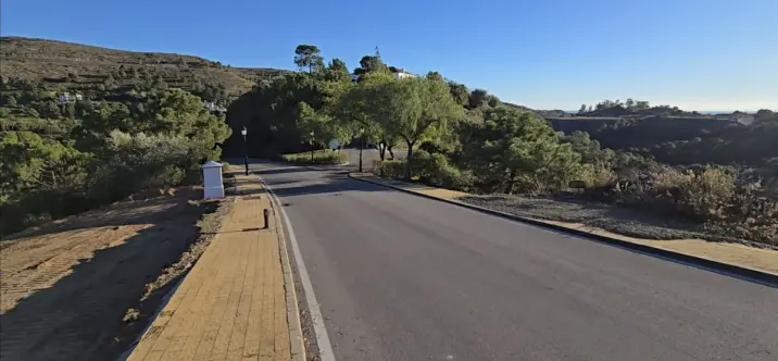 Venta de parcela residencial en Benahavís 3