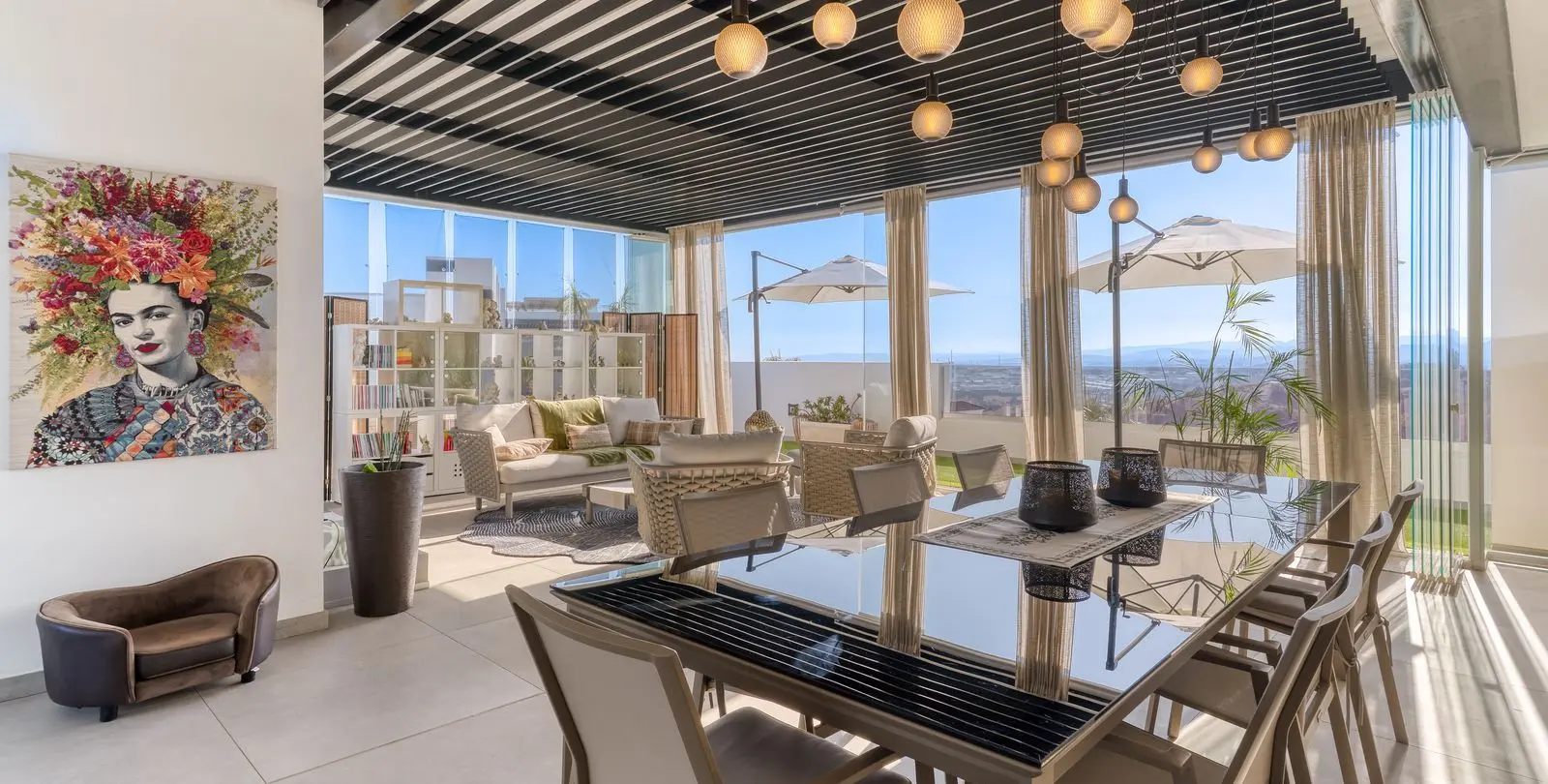 Sale of penthouse in Estepona 5