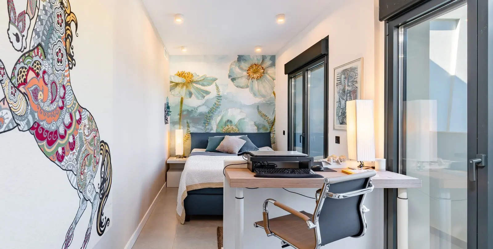 Sale of penthouse in Estepona 14