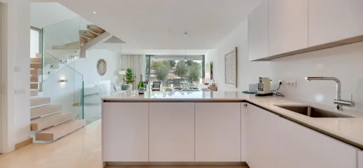 Alquiler a largo plazo de finca - cortijo en Marbella 3