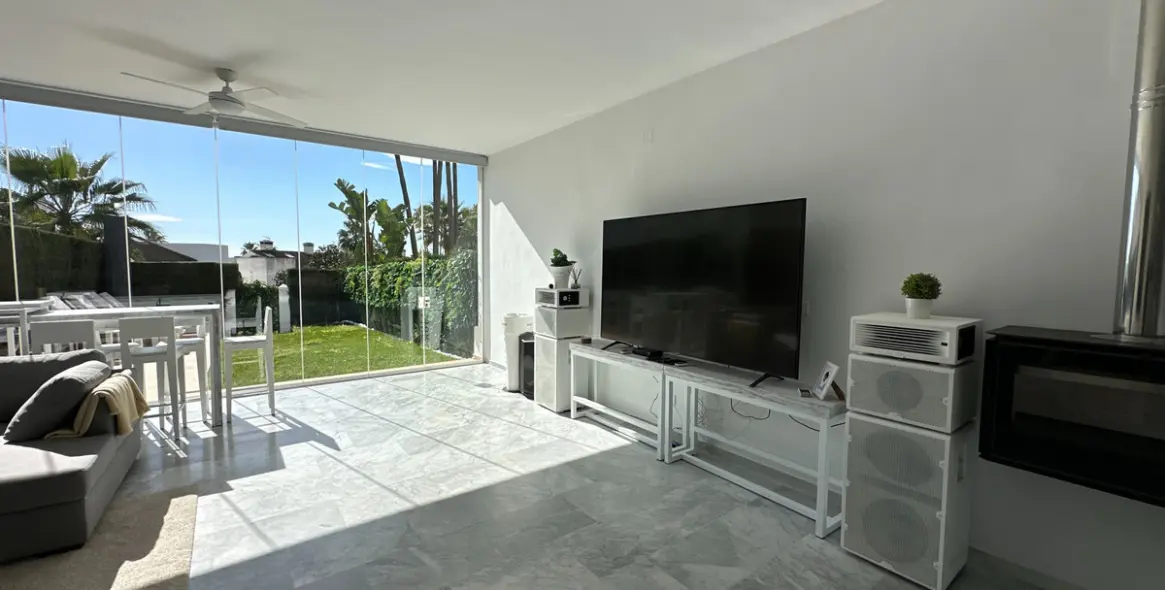 Alquiler a largo plazo de adosado en Estepona 1