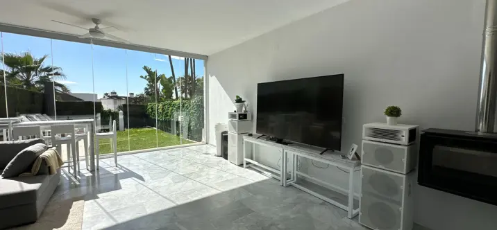 Alquiler a largo plazo de adosado en Estepona 0