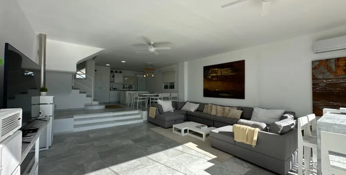 Alquiler a largo plazo de adosado en Estepona 2