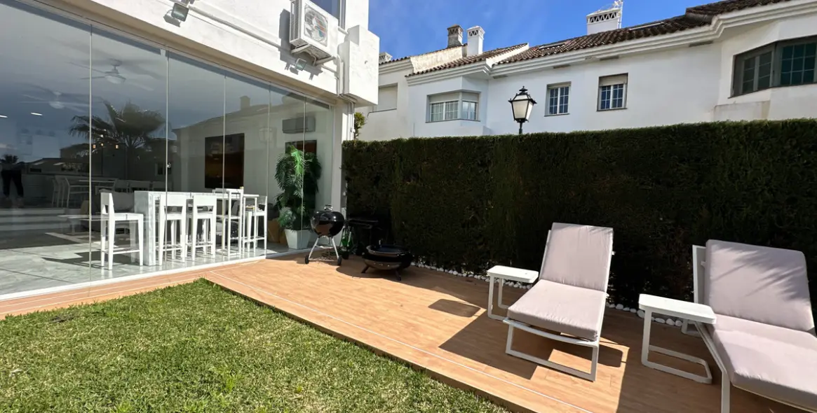 Alquiler a largo plazo de adosado en Estepona 5