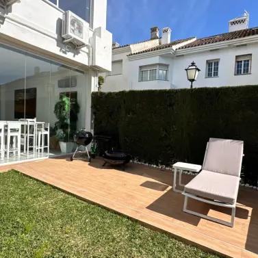 Долгосрочная аренда таунхауса в Estepona