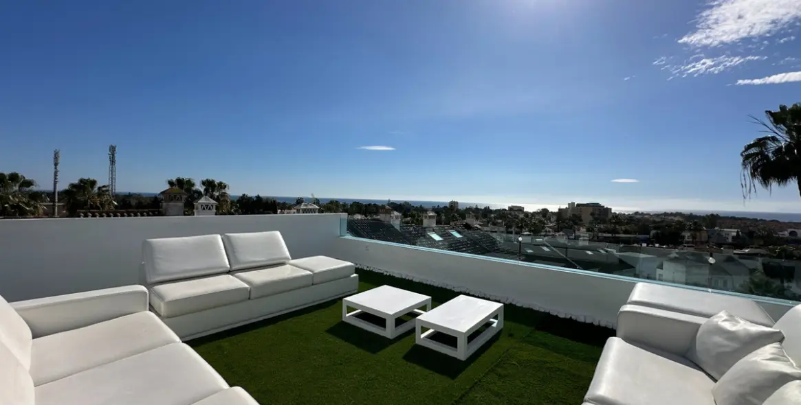 Alquiler a largo plazo de adosado en Estepona 17