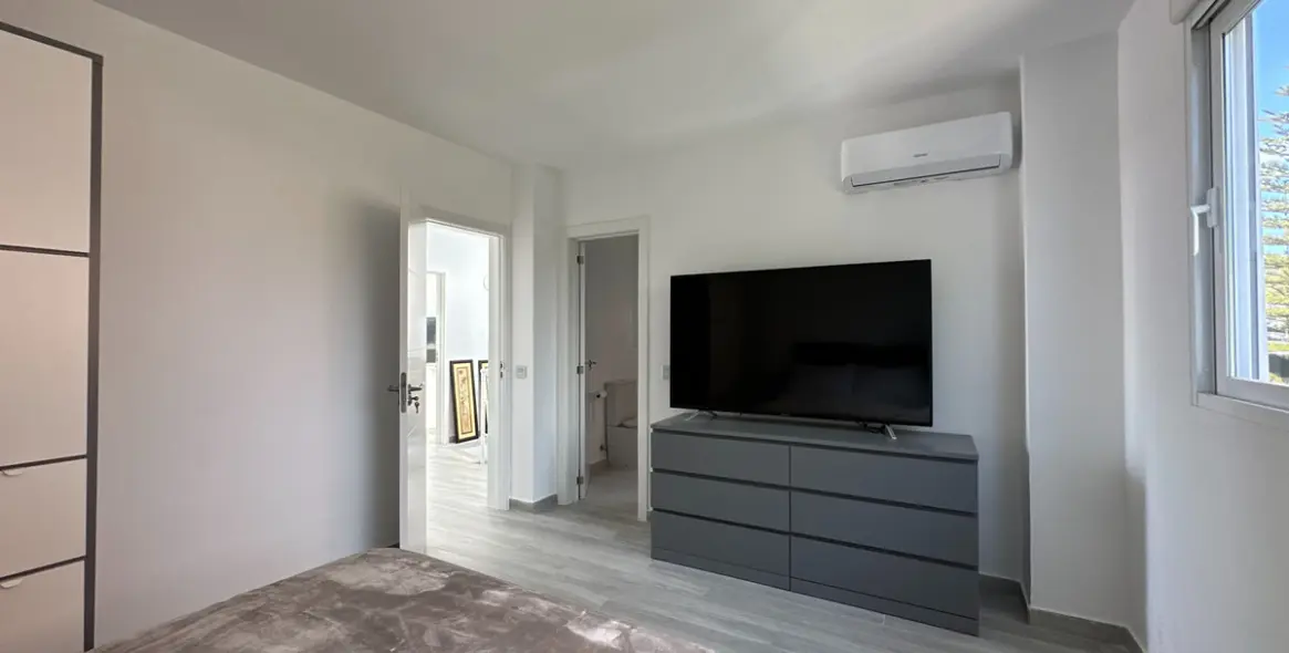 Alquiler a largo plazo de adosado en Estepona 23