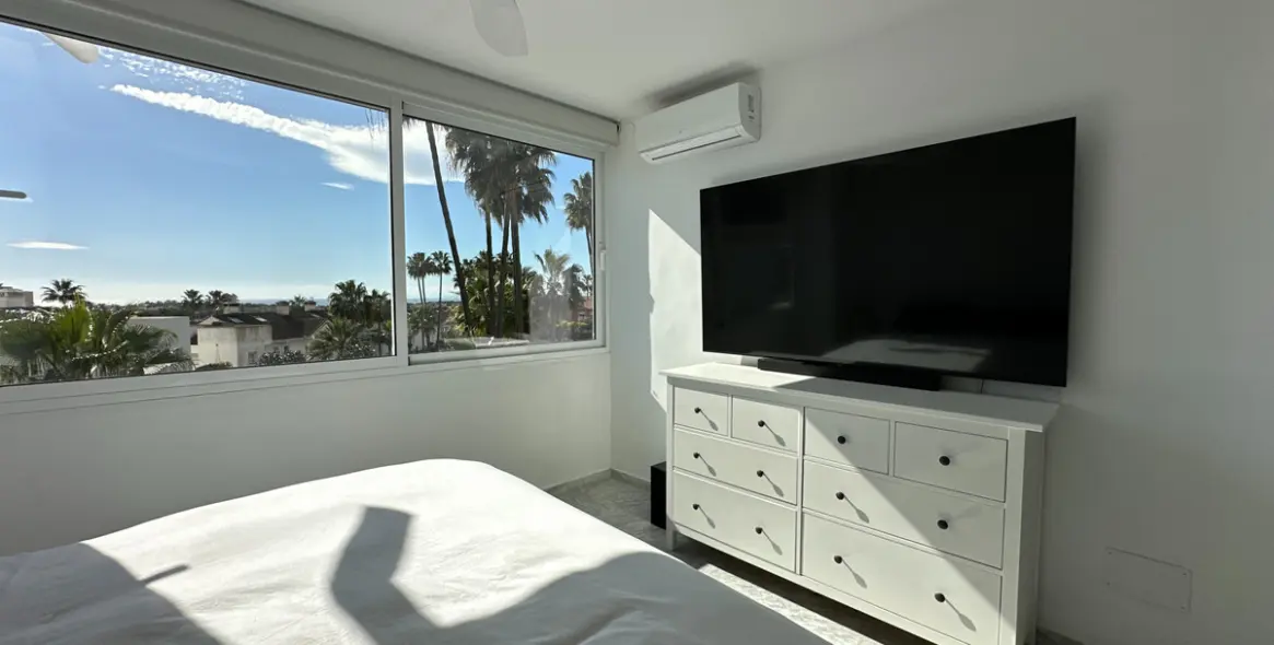 Alquiler a largo plazo de adosado en Estepona 32