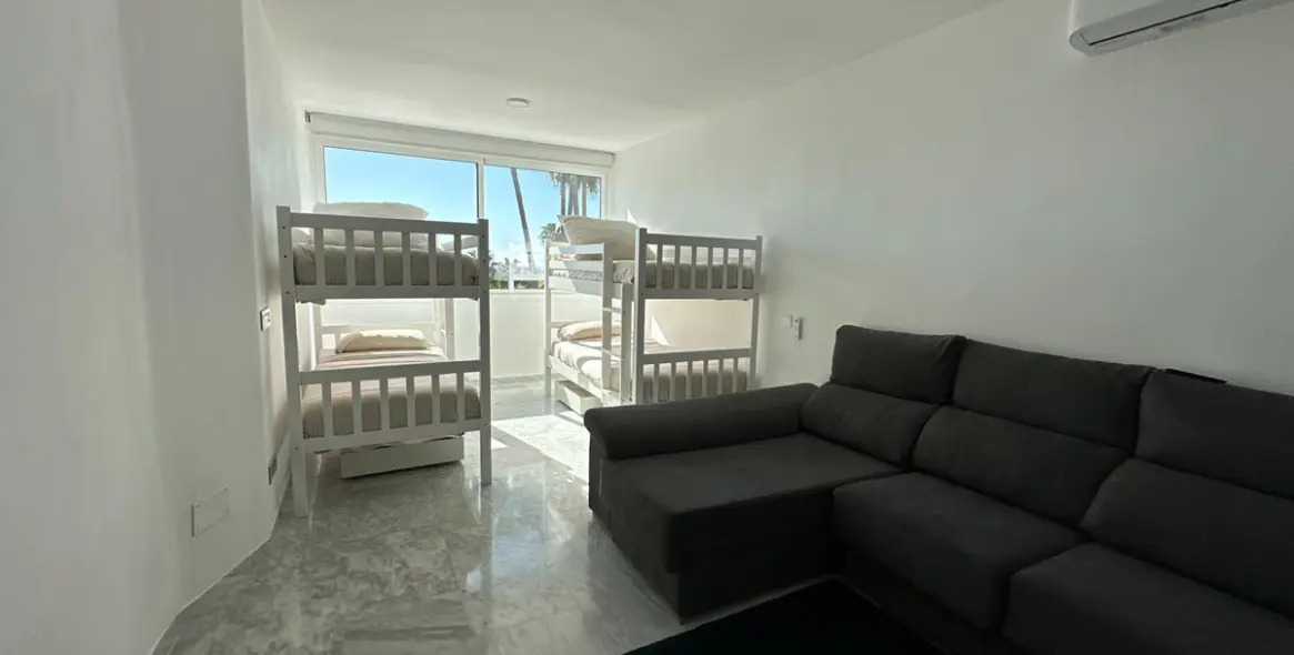 Alquiler a largo plazo de adosado en Estepona 33