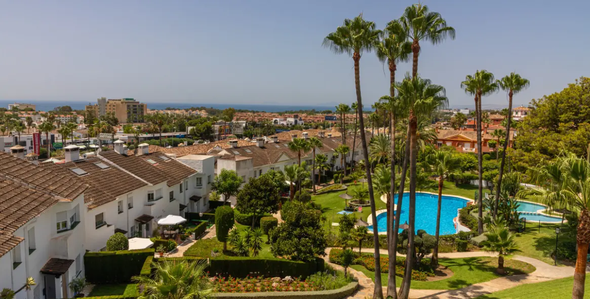 Долгосрочная аренда таунхауса в Estepona 12