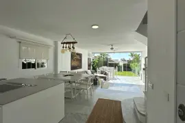 Image 44 thumb