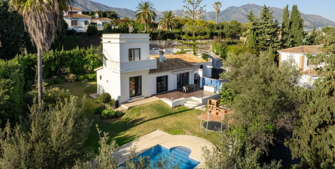 Venta de villa independiente en Mijas 1