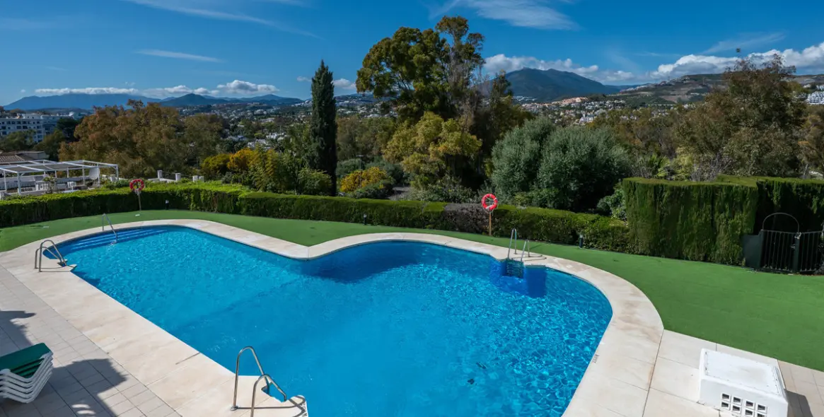 Venta de adosado en Nueva Andalucía 3