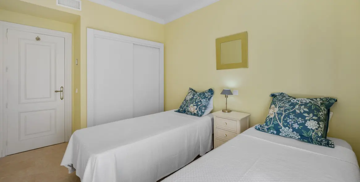 Продажа таунхауса в Nueva Andalucía 30