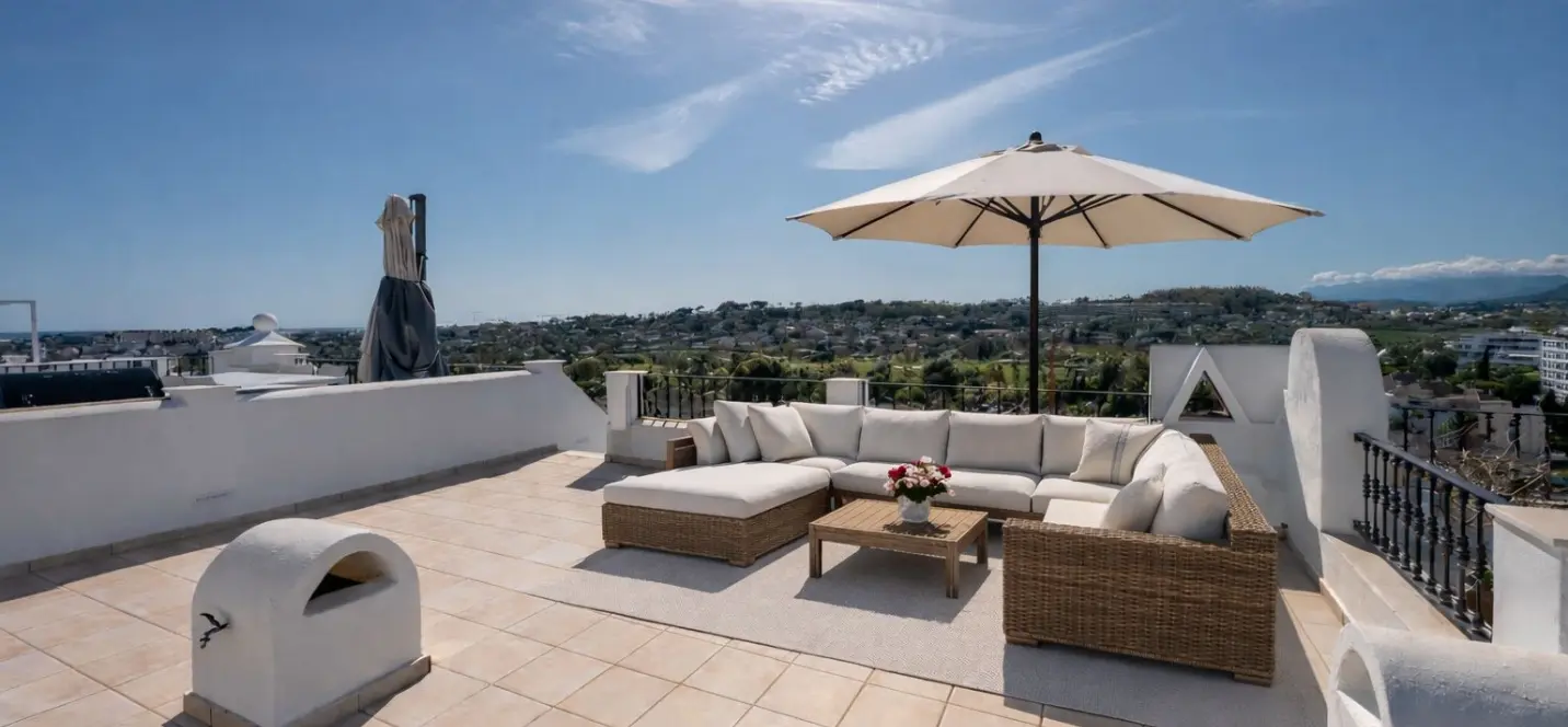 Sale of townhouse in Nueva Andalucía 0