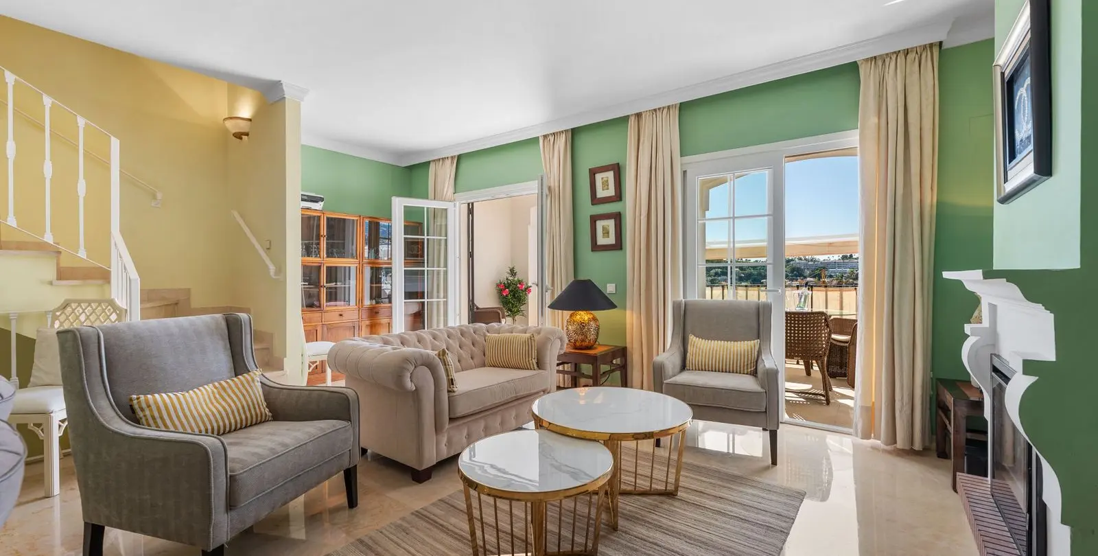 Sale of townhouse in Nueva Andalucía 3