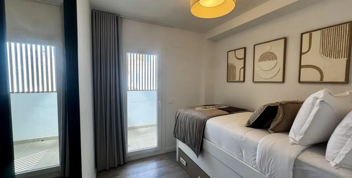 Long-term rent of middle floor apartment in Fuengirola 12