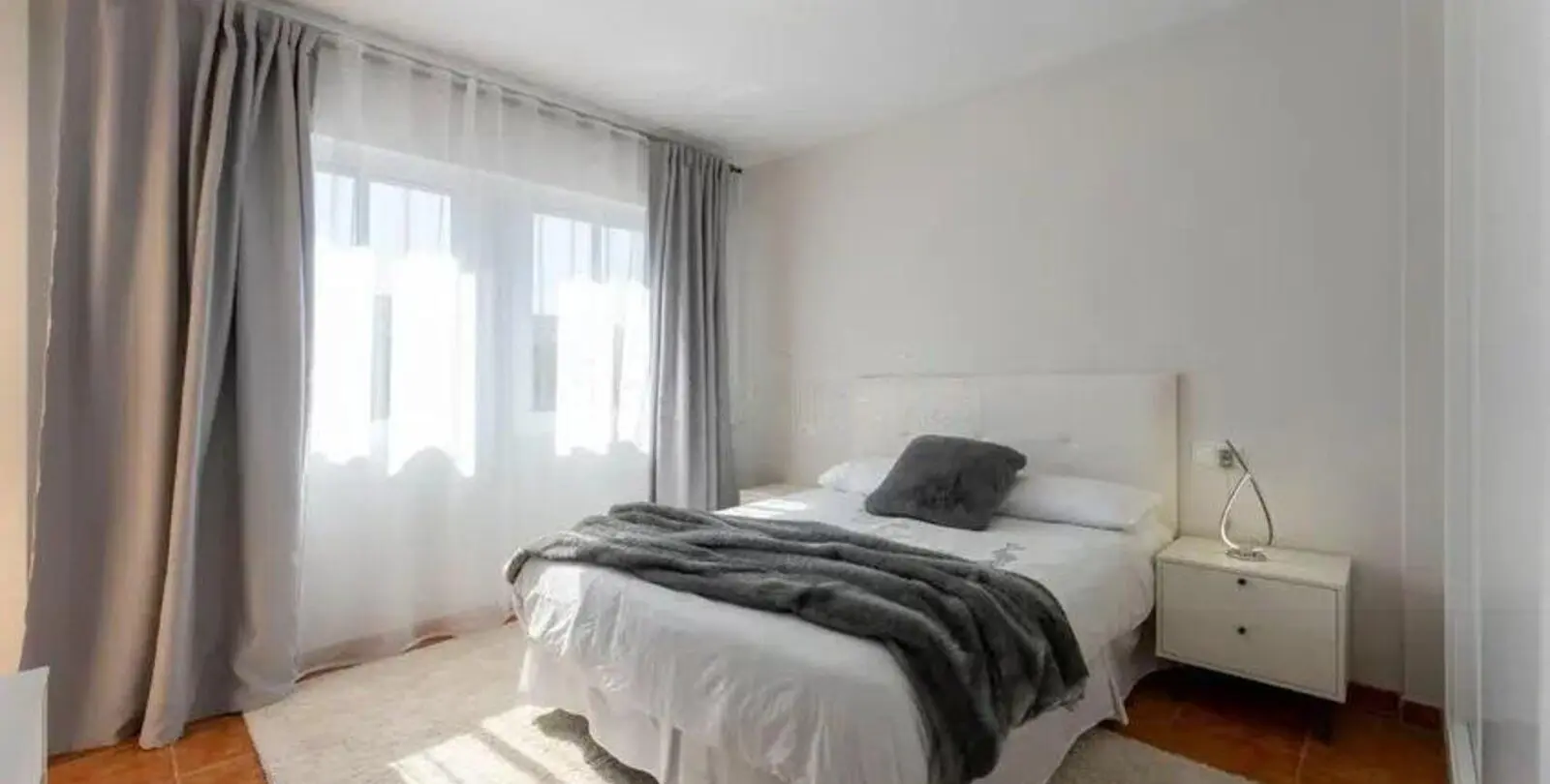 Sale of semi-detached house in Cabopino 12