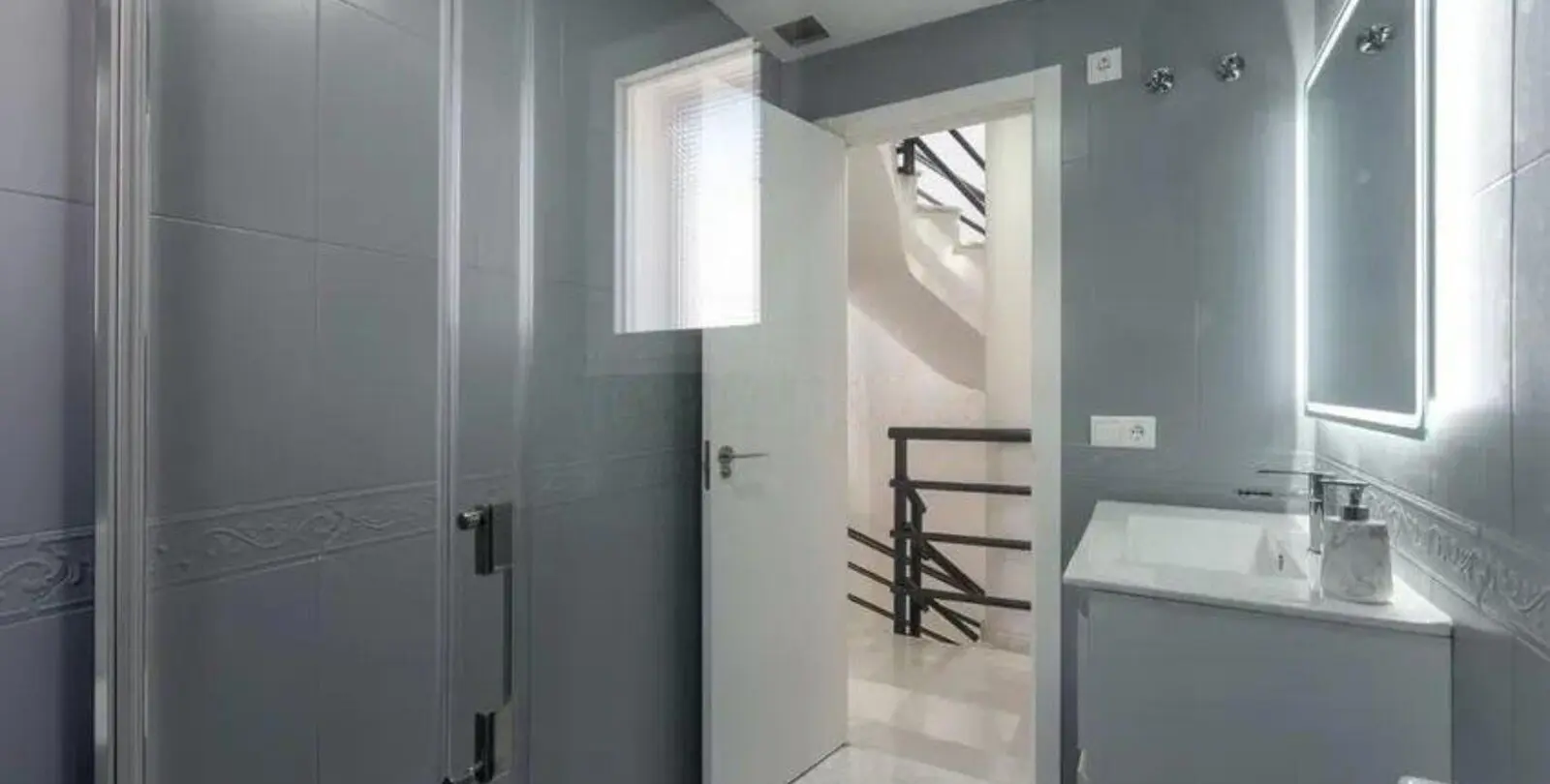 Sale of semi-detached house in Cabopino 15