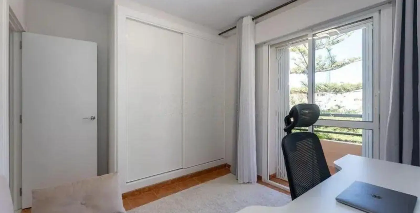 Sale of semi-detached house in Cabopino 19