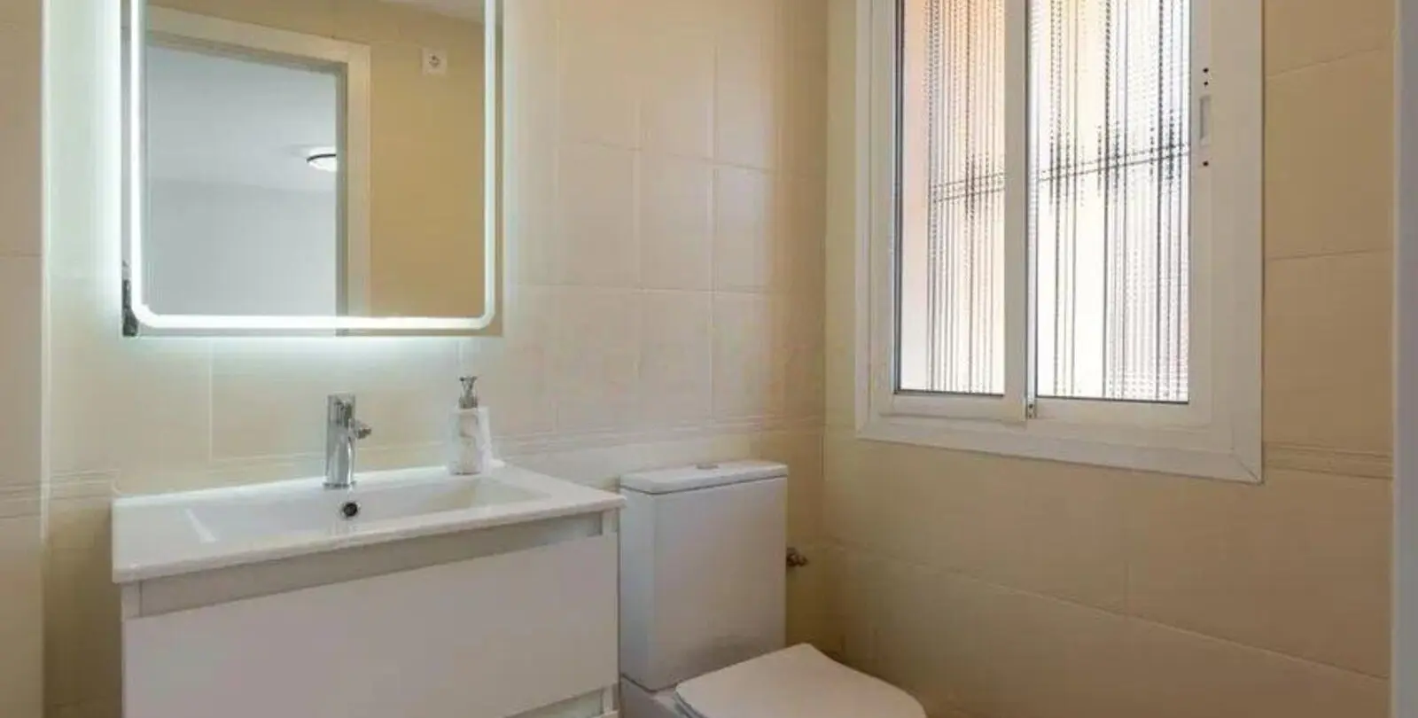 Sale of semi-detached house in Cabopino 20