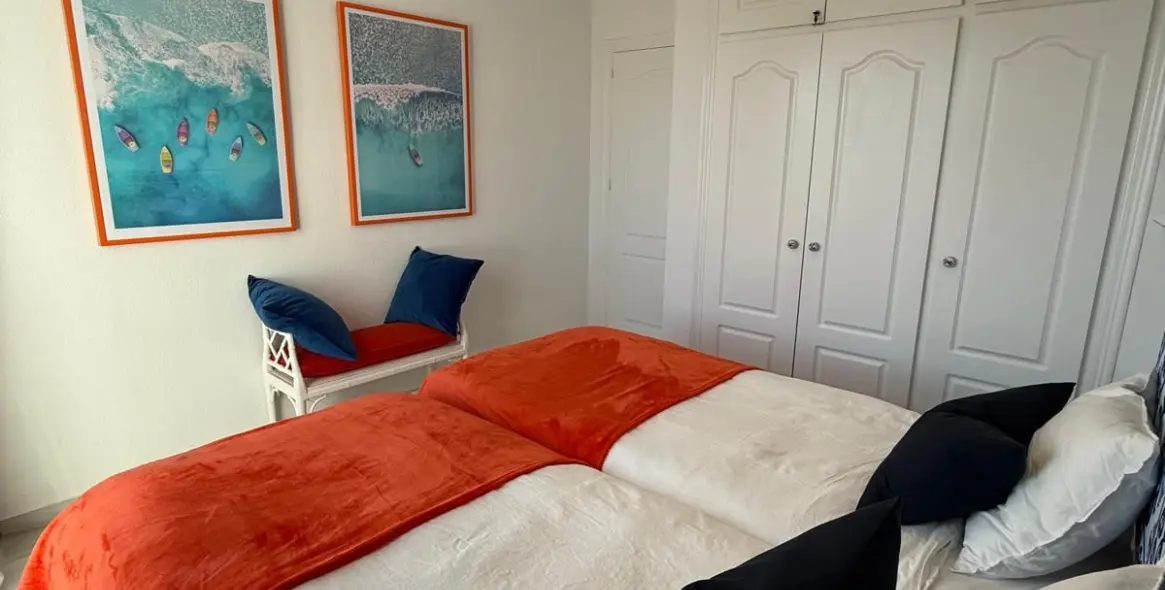 Краткосрочная аренда двухуровневого пентхауса в Estepona 39