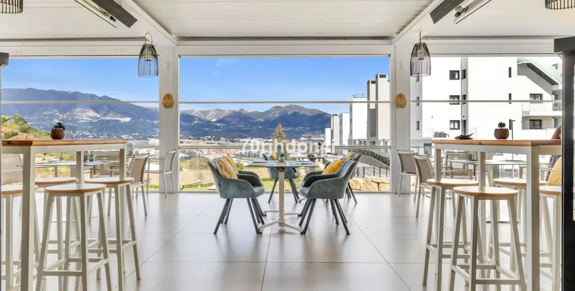 Sale of middle floor apartment in Mijas 24