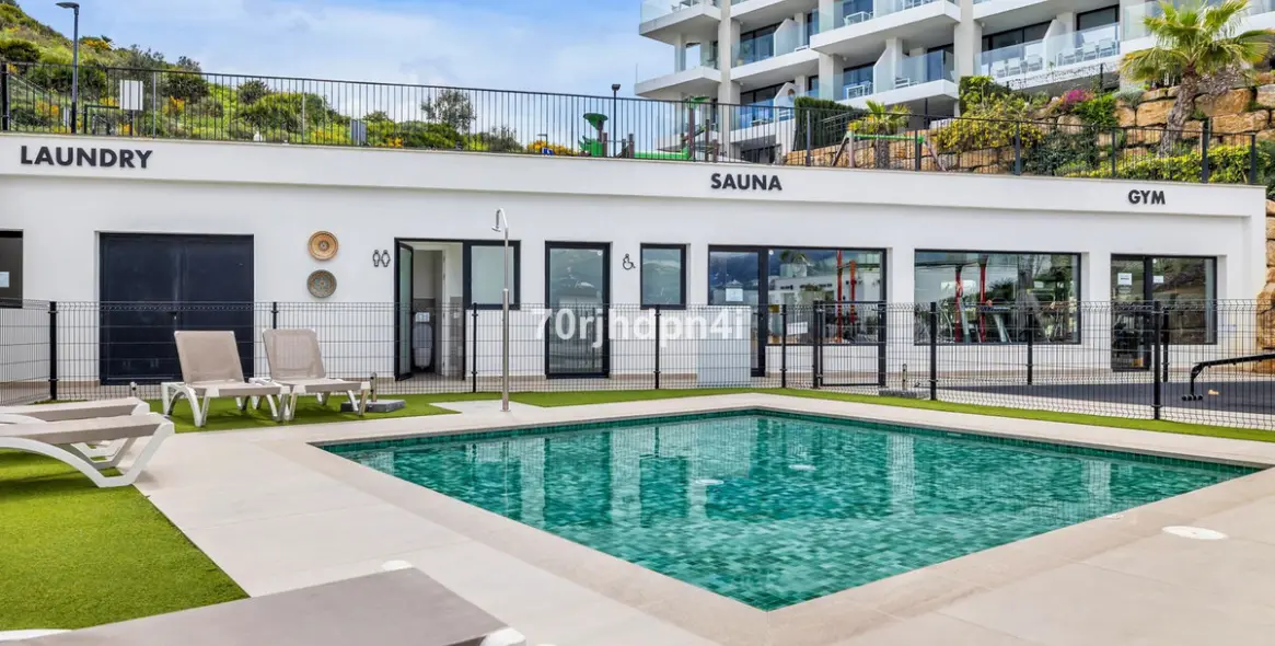 Sale of middle floor apartment in Mijas 26