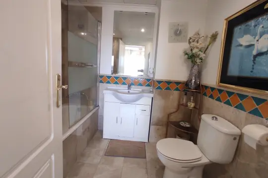 Image 4 thumb