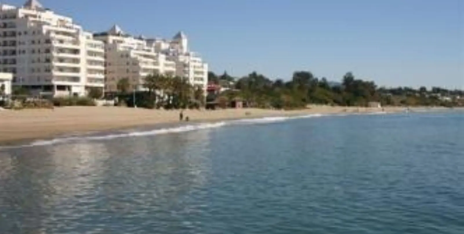 Venta de apartamento en planta media en Marbella 18